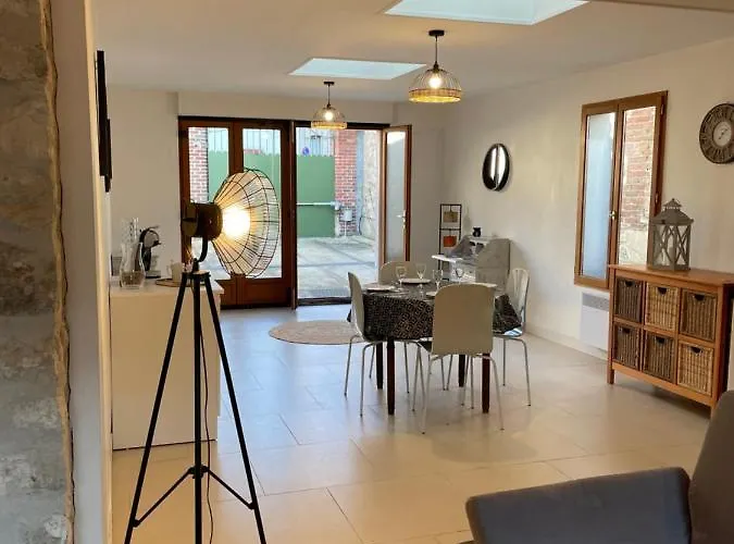 Holiday home Maison Cosy Proche Centre